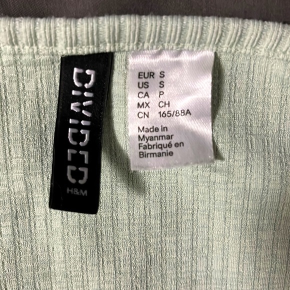 H&M Cropped Tank Top - Picture 2 of 3